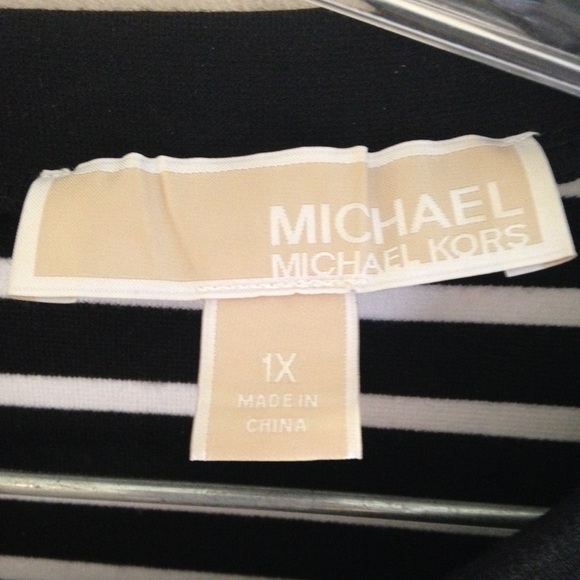 Plus Size Michael Kors Striped T-Shirt Dress - Picture 7 of 9